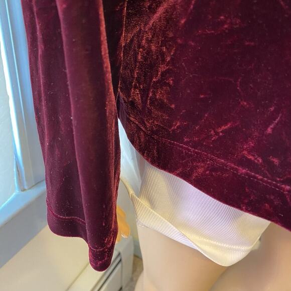 Vintage Kathie Lee Maroon Velvet Cardigan Women Size XL Button Front Vampires - Picture 8 of 9
